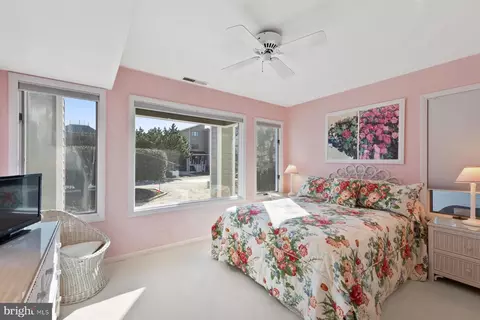 Bedroom - 30004 Surfside Dr, Bethany Beach, DE 19930 photo 12 of 15