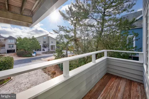 Exterior - 30004 Surfside Dr, Bethany Beach, DE 19930 photo 8 of 11