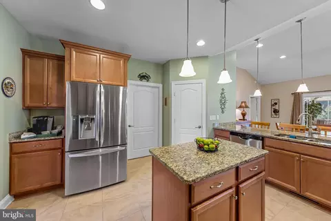 Kitchen - 59 Golden Eagle Dr, Ocean View, DE 19970 photo 4 of 5