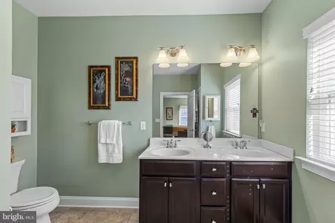 Bath - 59 Golden Eagle Dr, Ocean View, DE 19970 photo 2 of 3