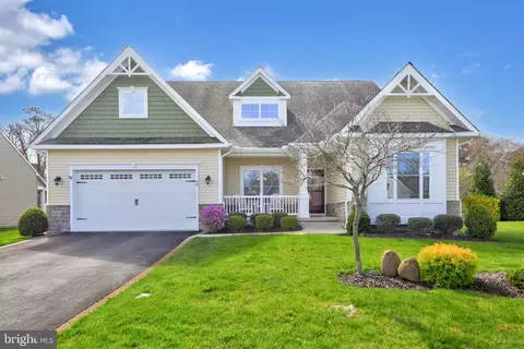 Exterior - 59 Golden Eagle Dr, Ocean View, DE 19970 photo 7 of 13