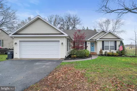 611 Cedarwood Ave, Milford, DE 19963