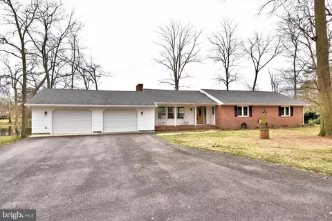 24157 Beaver Dam Dr, Seaford, DE 19973