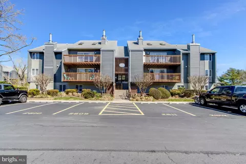 260 Sea Eagle Dr #11, Rehoboth Beach, DE 19971
