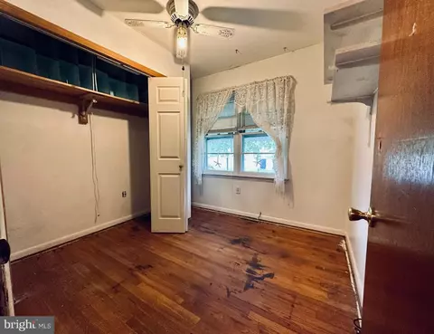 Entry Way - 30575 Armory Rd, Dagsboro, DE 19939 photo 2 of 3