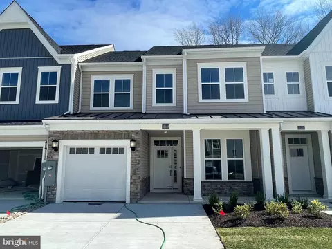 32328 Norman Ln #TH40, Frankford, DE 19945