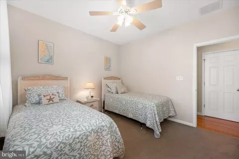 Bedroom - 114 Willow Oak Ave # E, Ocean View, DE 19970 photo 6 of 6