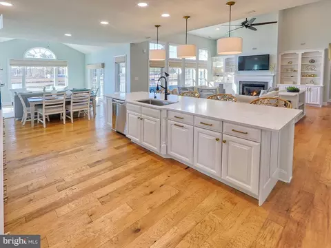 Kitchen - 49 W Side Dr, Rehoboth Beach, DE 19971 photo 6 of 8