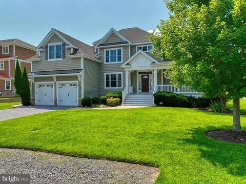 Exterior - 49 W Side Dr, Rehoboth Beach, DE 19971 photo 2 of 11
