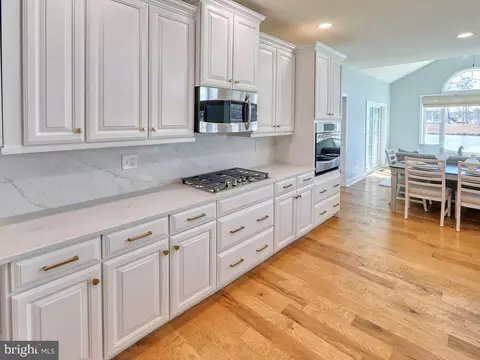 Kitchen - 49 W Side Dr, Rehoboth Beach, DE 19971 photo 7 of 8