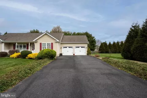Exterior - 16884 Jays Way, Milton, DE 19968 photo 3 of 14
