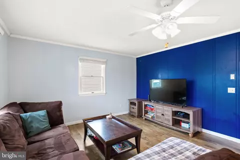 Living - 11 Dorothy Cir, Ocean View, DE 19970 photo 2 of 3