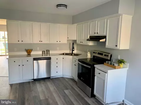Kitchen - 100 Laurel Ct #102, Laurel, DE 19956 photo 1 of 1