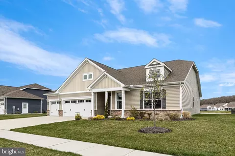 Exterior - 15387 Crape Myrtle Rd, Milton, DE 19968 photo 9 of 10