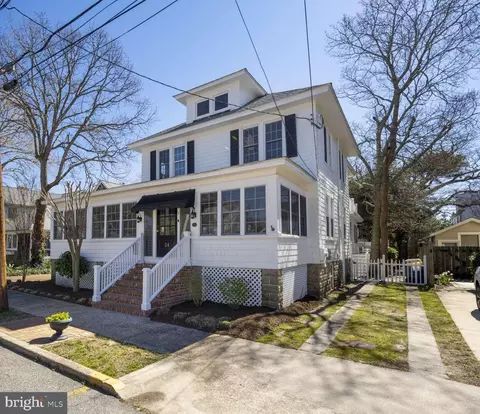 24 Pennsylvania Ave, Rehoboth Beach, DE 19971