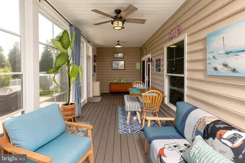 Exterior - 30441 Half Shell Rd, Milton, DE 19968 photo 11 of 29