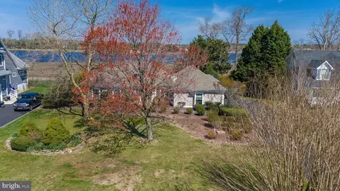 140 Riverview Dr, Dagsboro, DE 19939