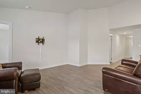 Living - 36734 Red Cedar Loop #44, Ocean View, DE 19970 photo 2 of 3
