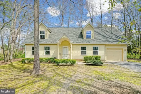Exterior - 111 Madison Dr, Lewes, DE 19958 photo 2 of 7