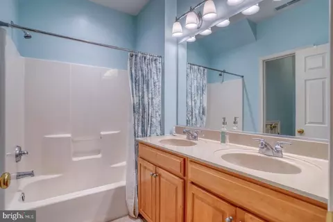 Bath - 217 October Glory Ave, Ocean View, DE 19970 photo 1 of 4