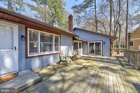 Exterior - 3 Short Rd, Bethany Beach, DE 19930 photo 7 of 13