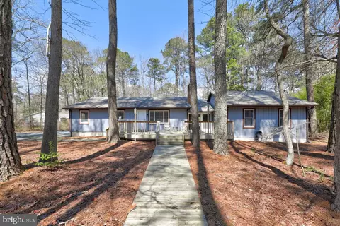 Exterior - 3 Short Rd, Bethany Beach, DE 19930 photo 2 of 13