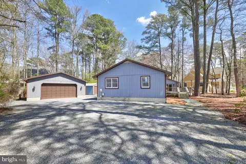 Exterior - 3 Short Rd, Bethany Beach, DE 19930 photo 3 of 13