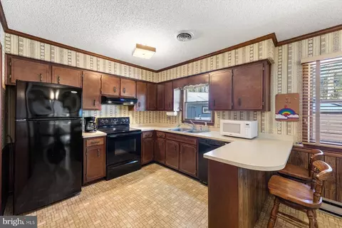 Kitchen - 3 Short Rd, Bethany Beach, DE 19930 photo 2 of 2