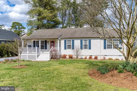 Exterior - 7 Seabrook Rd, Ocean View, DE 19970 photo 2 of 17