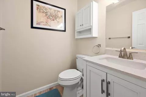 Bath - 7 Seabrook Rd, Ocean View, DE 19970 photo 2 of 3