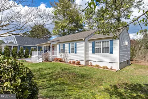 Exterior - 7 Seabrook Rd, Ocean View, DE 19970 photo 5 of 17