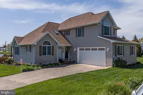 2 Inlet Pl, Lewes, DE 19958