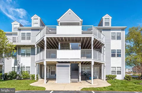 30381 Crowley Dr #304, Ocean View, DE 19970