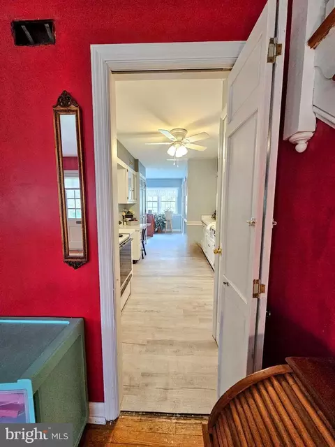 Entry Way - 403 E 405 E 4th St, Laurel, DE 19956 photo 9 of 15