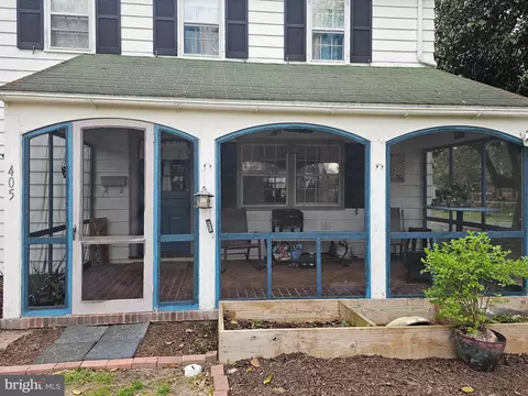 Exterior - 403 E 405 E 4th St, Laurel, DE 19956 photo 7 of 11