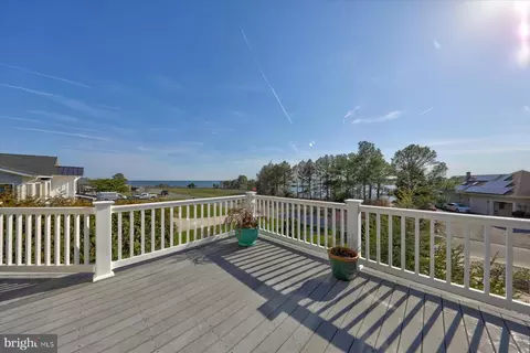 Exterior - 204 W Side Dr, Rehoboth Beach, DE 19971 photo 9 of 36