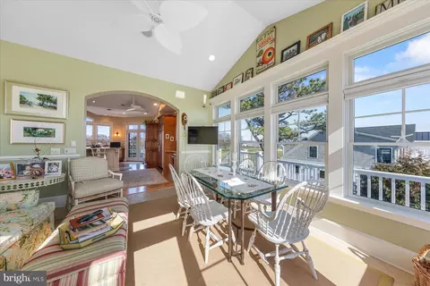 Dining - 204 W Side Dr, Rehoboth Beach, DE 19971 photo 6 of 7