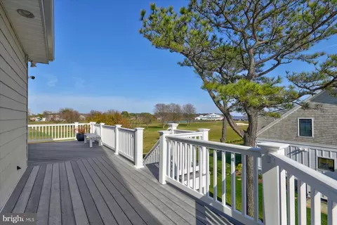 Exterior - 204 W Side Dr, Rehoboth Beach, DE 19971 photo 10 of 36