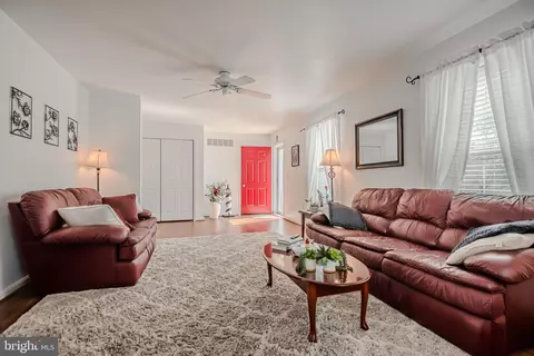 Living - 66 Radcliffe Dr, Rehoboth Beach, DE 19971 photo 4 of 5
