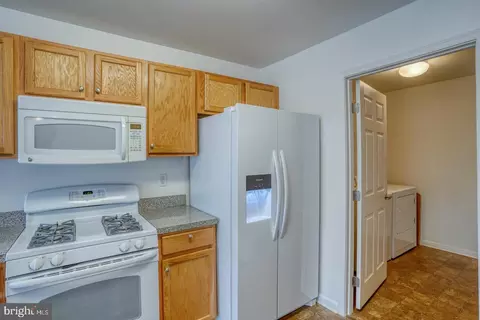 Kitchen - 32683 Seaview Loop, Millsboro, DE 19966 photo 6 of 7