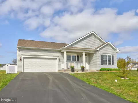 29811 Pelican Point Pl, Lewes, DE 19958
