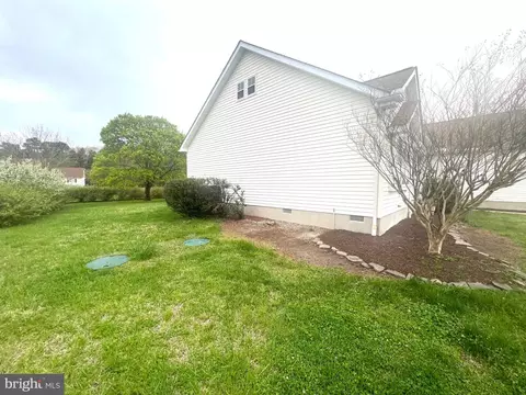Exterior - 21147 Nib Ln, Georgetown, DE 19947 photo 5 of 13