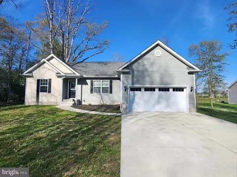 22285 Holly Oak Ln, Lewes, DE 19958