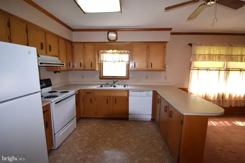 Kitchen - 4880 Melson Rd, Bridgeville, DE 19933 photo 1 of 2