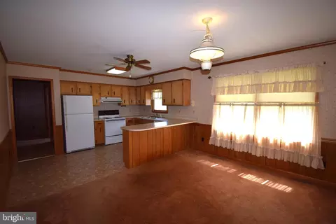 Kitchen - 4880 Melson Rd, Bridgeville, DE 19933 photo 2 of 2