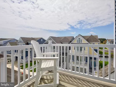 Exterior - 38136 River St #12, Ocean View, DE 19970 photo 5 of 14