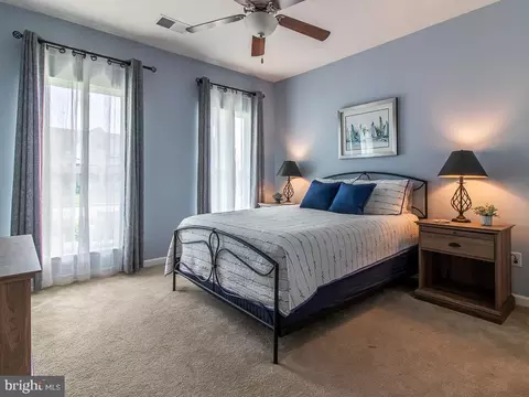 Bedroom - 32063 Dean St, Lewes, DE 19958 photo 3 of 4