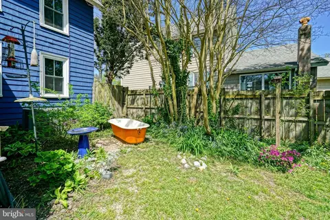 Exterior - 405 Chestnut St, Milton, DE 19968 photo 13 of 17