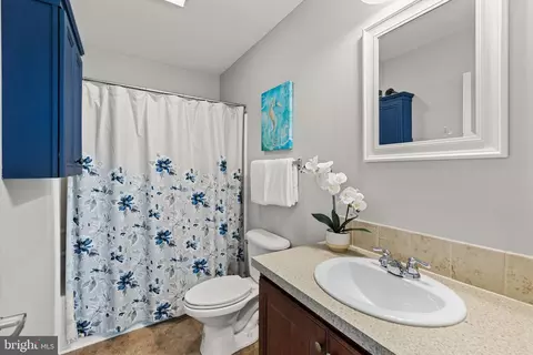 Bath - 26410 Fells St, Georgetown, DE 19947 photo 3 of 3
