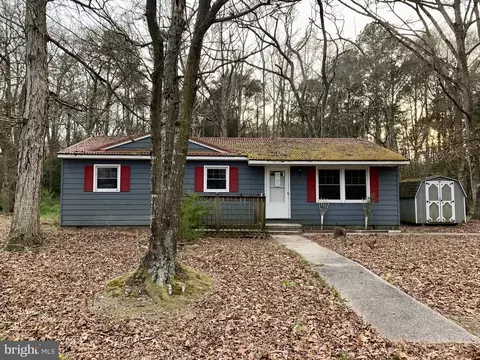 24684 Nichols St, Seaford, DE 19973